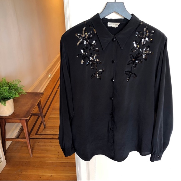 ✨ Vintage Sequined Blouse ✨ - Picture 2 of 8